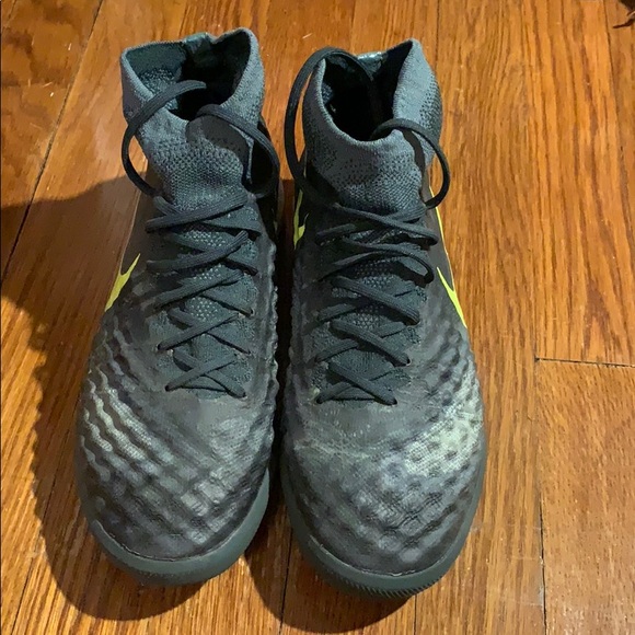 magista turf shoes